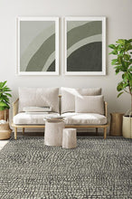 Load image into Gallery viewer, Crackle Black &amp; White Rug
