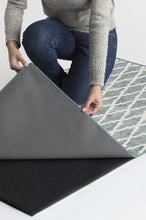 Load image into Gallery viewer, Soraya Trellis Slate Rug
